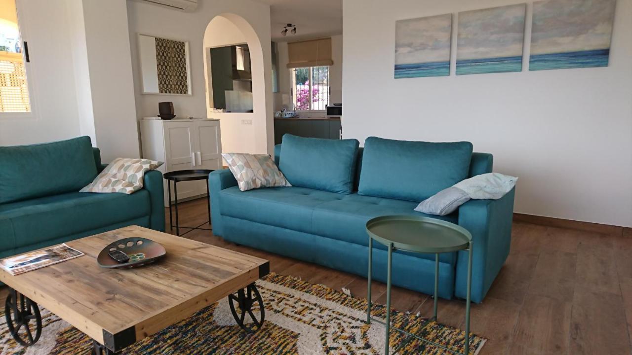 Guesthouse En Coveta Fuma- เอลกัมเปโญ ภายนอก รูปภาพ