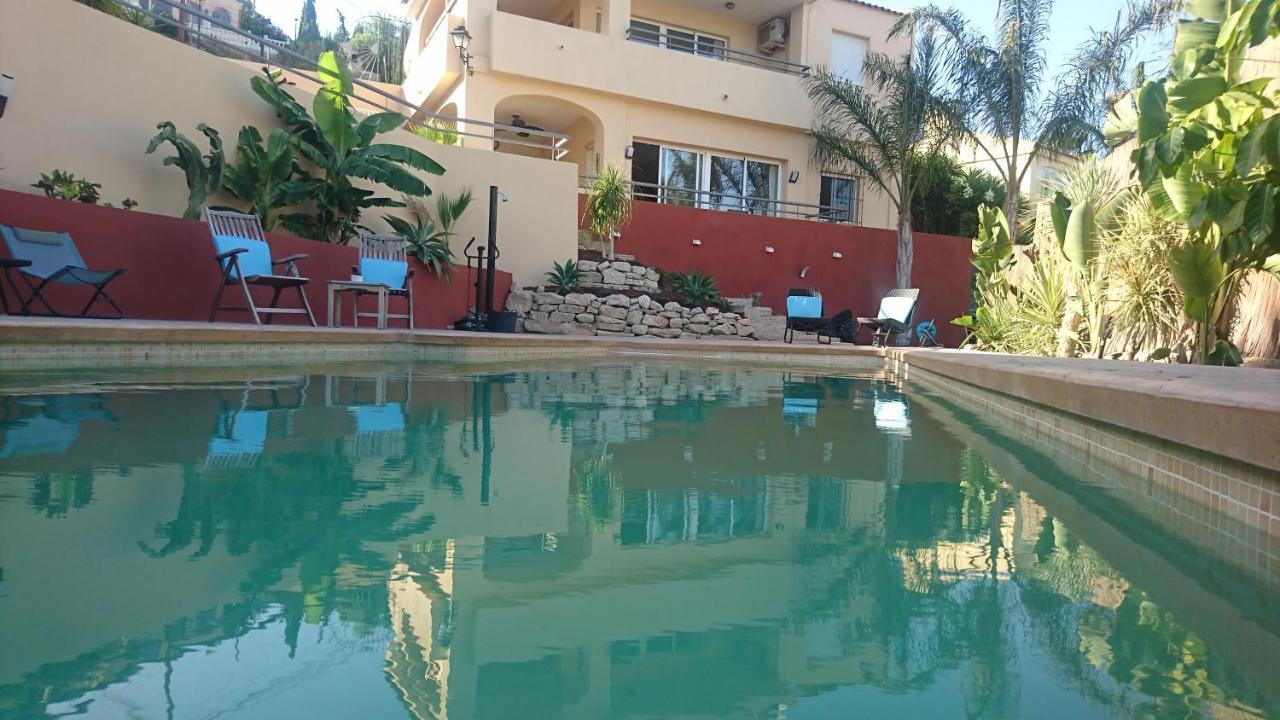 Guesthouse En Coveta Fuma- เอลกัมเปโญ ภายนอก รูปภาพ